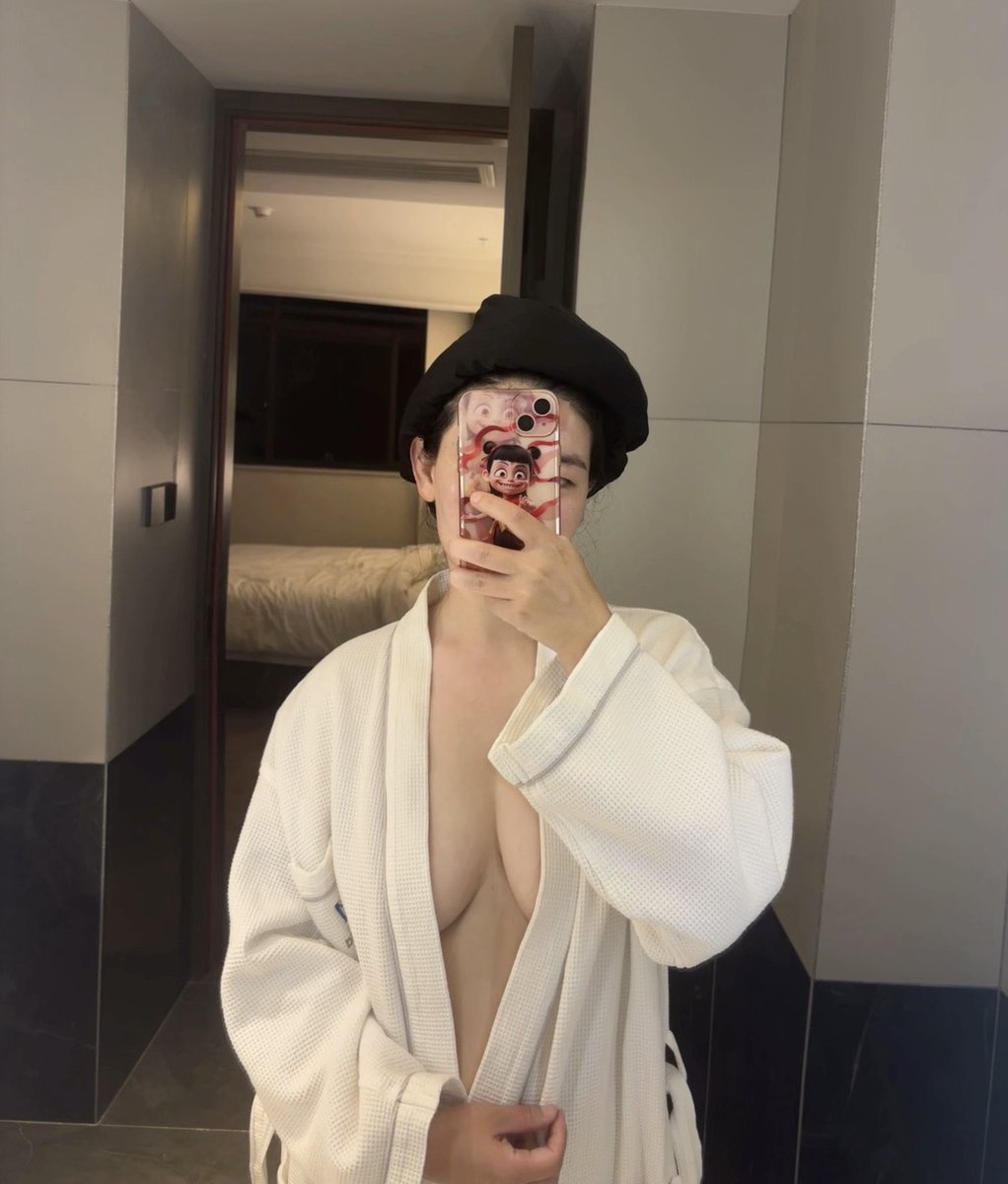 guoning0328's tweet photo. 今天感觉状态不是很好…… https://t.co/HWwm9GB7O0