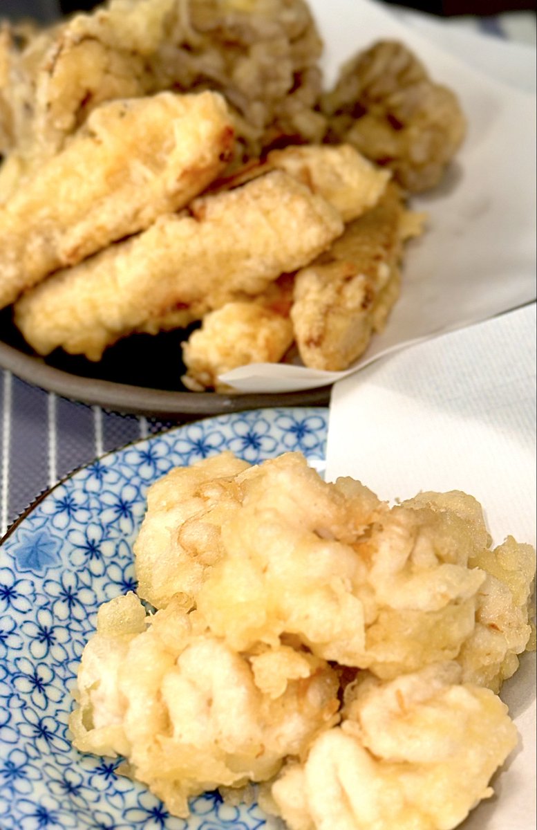 今日はいい天気☀️
気分も乗ってきたので
天ぷら揚げました🍄‍🟫🍠

石焼きイモ
舞茸
白子