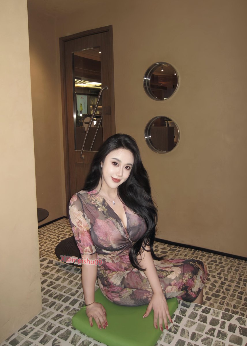 必过于在意人与人之间一些表面的情绪。挚交之人不需要，泛交之人用不着。“情绪”这东西，你不在乎，它就伤不到你。 https://t.co/5OK4Sixf6t