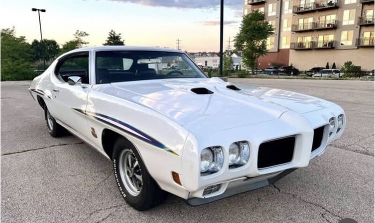 ksharon2's tweet image. 70 GTO