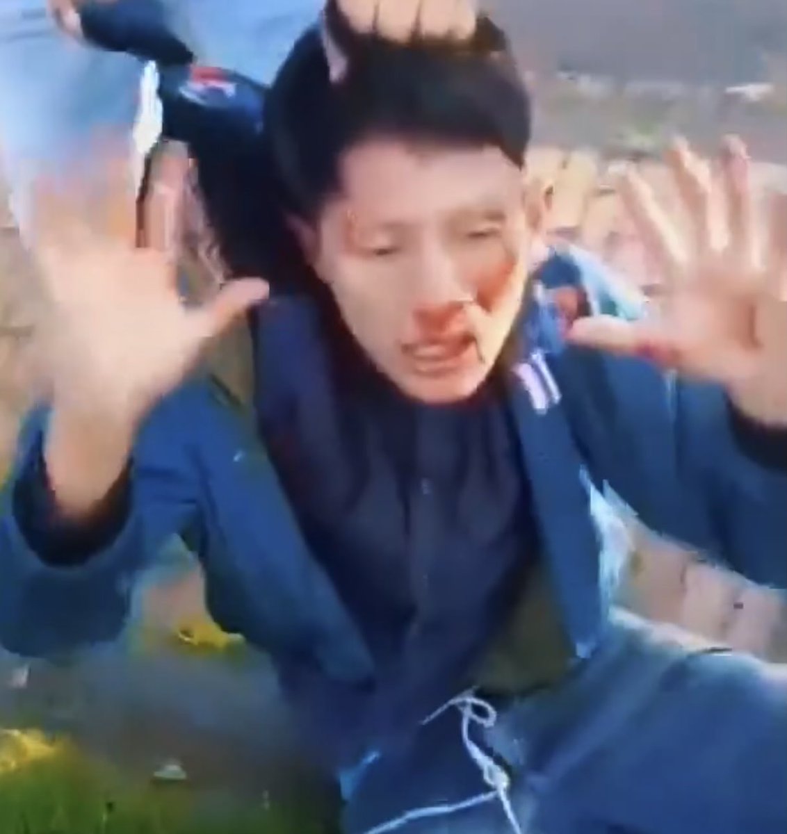 RenataSokolov's tweet image. Vuelve y juega 
Otro beneficiario del programa de jóvenes del petrismo fue capturado en el barrio Castilla, localidad de Kennedy, después de haber asaltado y golpeado a un adulto mayor. De nombre Brayan Felipe Ramirez Chitiva CC 1.320.941.127 de Bogotá 

El petrista portaba…