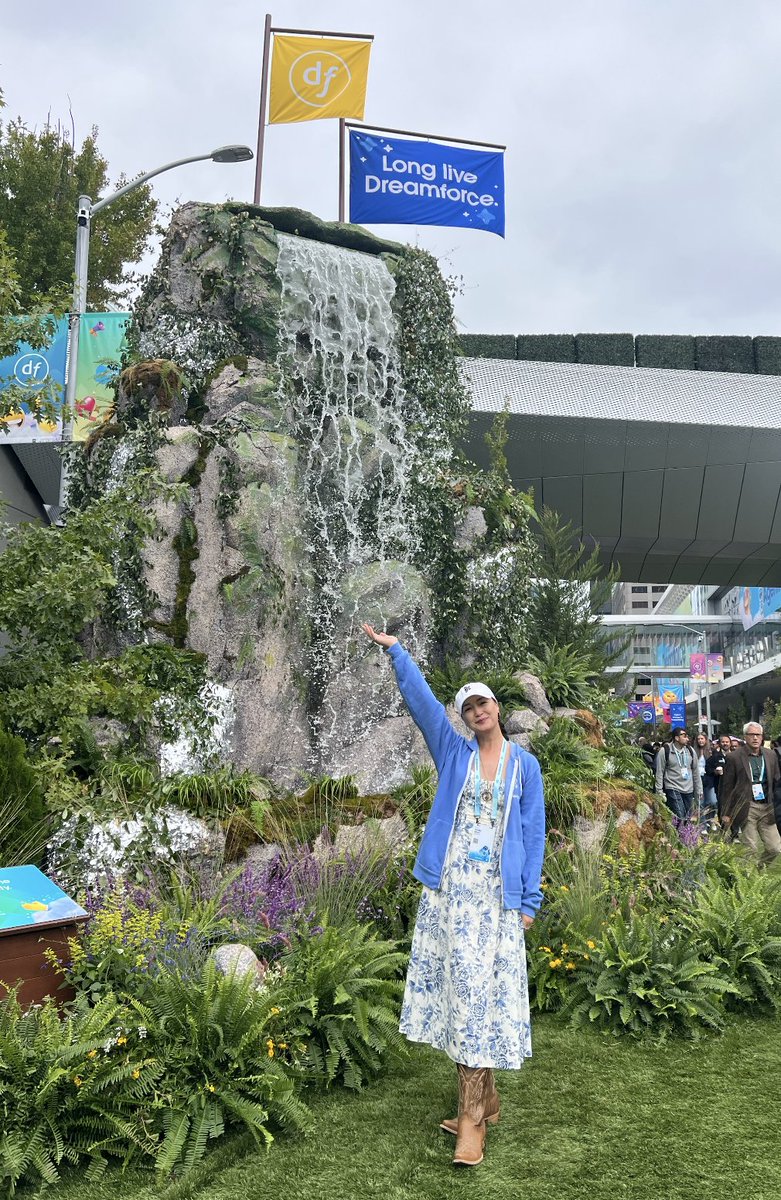 kugamon's tweet image. ☀️ Missed us at #Dreamforce2025?

Catch us next at #FloridaDreamin 2025 — Nov 5–7 in Clearwater Beach!

We’re proud Platinum Sponsors 🌴

Let’s connect and chat about all things #CPQ, #Billing, and #RevOps!

#Kugamon #Salesforce #SaaS #QuotetoCash