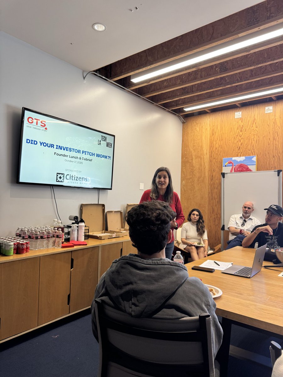 yashara's tweet image. #TechWeek continues at #LATechWeek with the unmistakable @EspreeDevora and Salar at Kirin’s event. 

Just wow! What’s next?