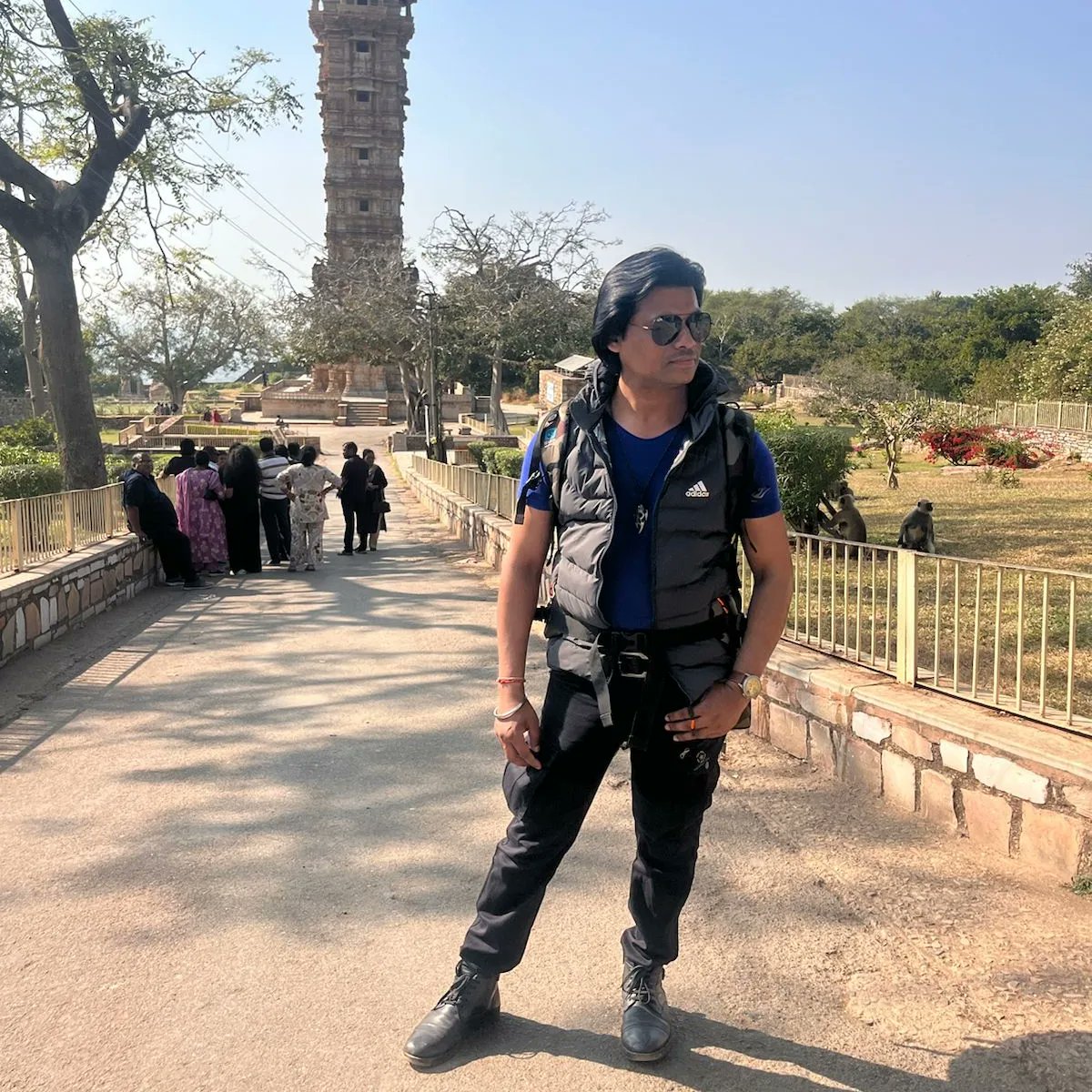 patelchiragsrk's tweet image. I went to jaisalmer, jodhpur, udaipur and chittorgarh bus yaar jaipur hi ana baaki hai🥺🥲🫶✨💐 
Tathastu to me shafali ji ❤️🕉️