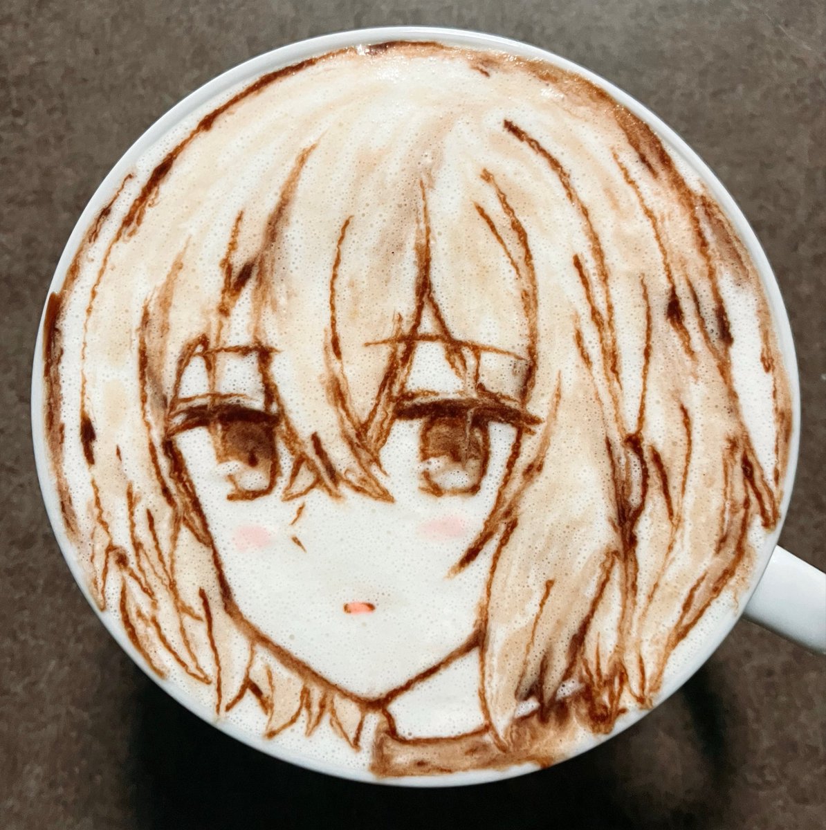 naor323334's tweet image. ラテアートで八百歳比名子ちゃん描きました☕️
#watatabe #ラテアート