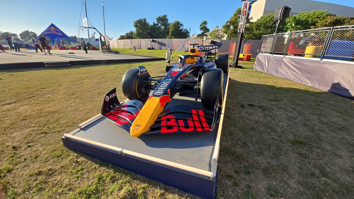 🔥Red Bull Creator Club 2025🔥 <a href="/redbull/">Red Bull</a> <a href="/redbullgaming/">Red Bull Gaming</a>
Twitch.tv/SteizzY