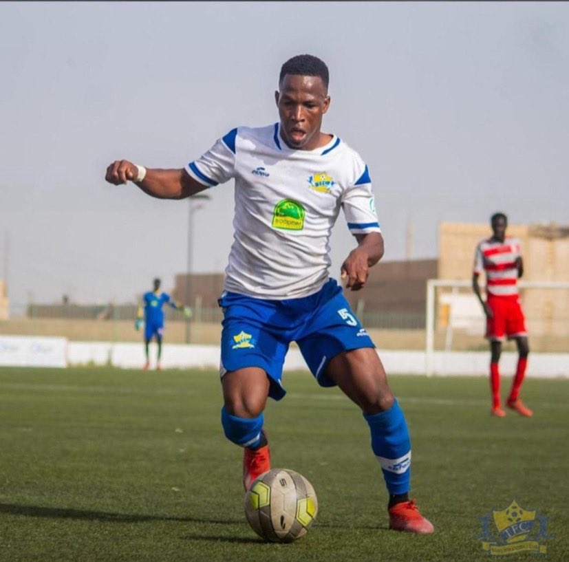 Prince du Parc Yigo🇸🇳🇫🇷🔥 (@princeyigo) on Twitter photo 😔 Triste nouvelle…
Le football sénégalais est en deuil.🕊️
Sidi Diakhaté, ancien joueur de <a href="/TeunguethFc/">Teungueth FC</a> qui évoluait récemment à Loto Popo FC au Bénin, est décédé.
Un talent parti trop tôtToutes nos pensées vont à sa famille, ses proches et à l’ensemble du monde du football. 💔 😔 Triste nouvelle…
Le football sénégalais est en deuil.🕊️
Sidi Diakhaté, ancien joueur de <a href="/TeunguethFc/">Teungueth FC</a> qui évoluait récemment à Loto Popo FC au Bénin, est décédé.
Un talent parti trop tôtToutes nos pensées vont à sa famille, ses proches et à l’ensemble du monde du football. 💔