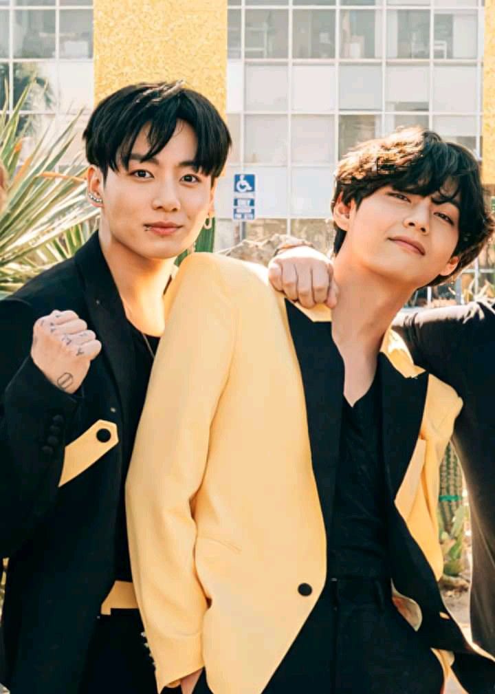 naver_taekook's tweet photo. 251018 3PM KST

1 https://t.co/UpdCDDdR3e
2 https://t.co/b9Q3IK8UCJ

react, recommend, rt &amp; share in gcs, rply w/ ss
#방탄소년단뷔 #방탄소년단정국 #BTSV #JungKook https://t.co/r8tosgdDDK