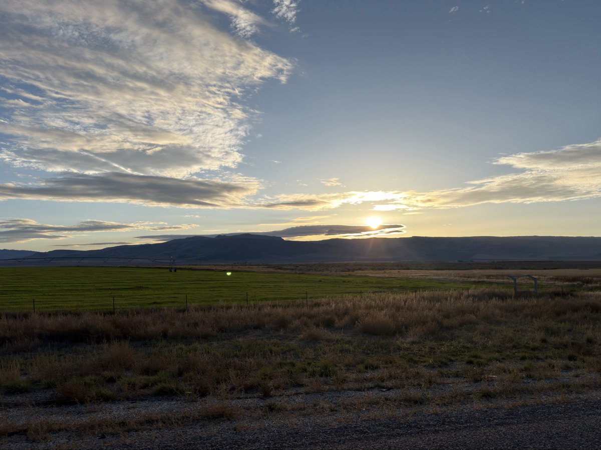 Cereal421_'s tweet photo. @ryanhallyall 55 here near Malta, ID https://t.co/CbBZEq1l8A