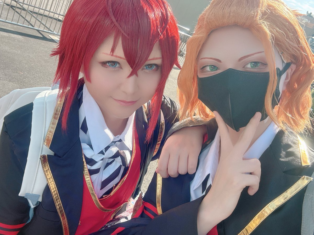 ここ (@takoko_cosca830) on Twitter photo 並んでます!🏰 並んでます!🏰