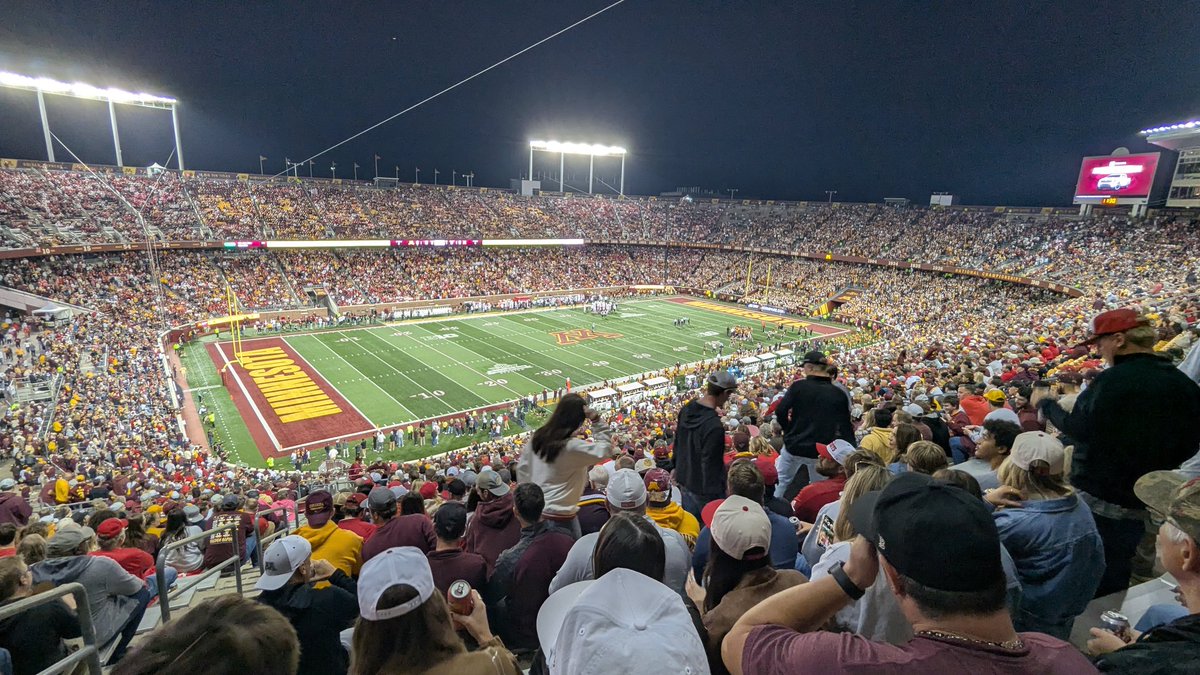 paddytim's tweet image. Might be my last time to see Matt Rhule in person. Beautiful night for college football