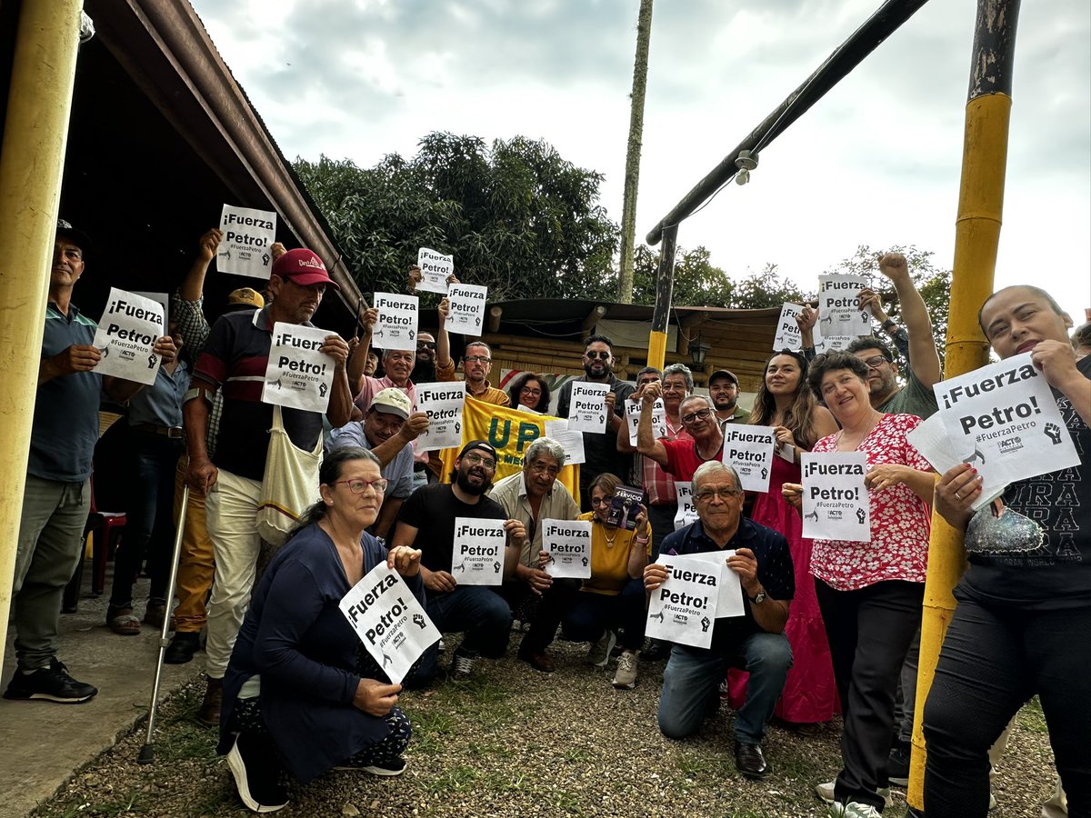 yeisoncajamarca's tweet photo. Este 26 de octubre, vota en la consulta del @PactoHistorico 

#7 Cámara de representantes Cundinamarca, Yeisson Cajamarca.

#7
#FuerzaPetro 
#Cundinamarca https://t.co/W30LT4vPuk
