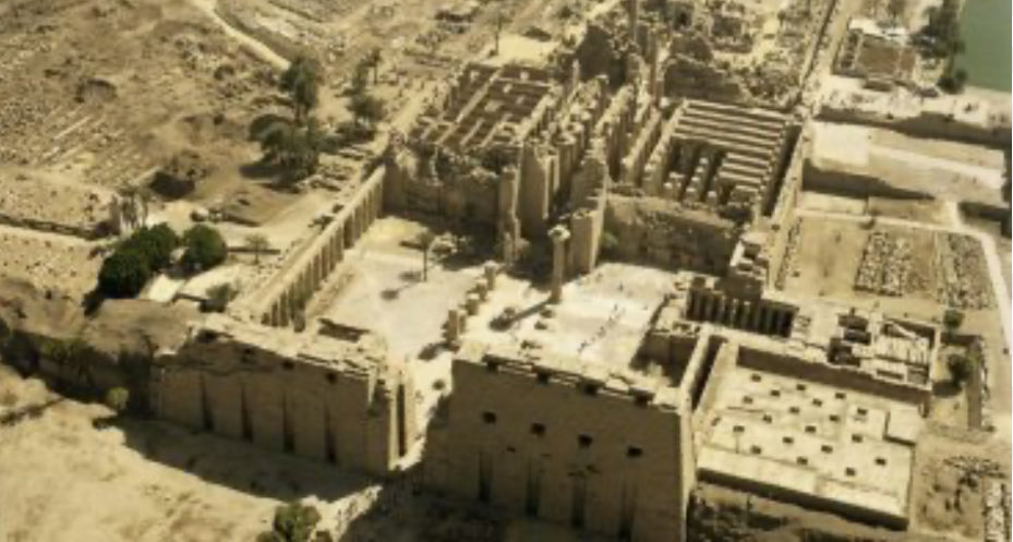 alshofan20's tweet image. هل تعلمين ان بنو حنيفة من إقليم اليمامة وهي الرياض حاليا وهم اجداد ال سعود حكموا جزء كبير من مصر و اسسوا مملكة الكنوز من أسوان إلى دقلة بالسودان و امتد حكمهم 300  سنة من 238 هـ إلى 466 هـ  ياريت تخصميهم من 7000 سنه 
و حضارتهم متواجدة بالأقصر شاهدة الان 
و احفادهم بالحاضر من ضمن…