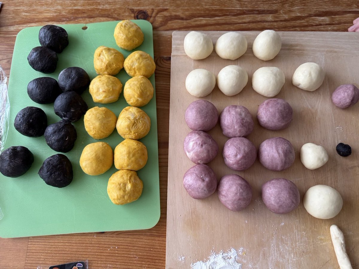 ハロウィンパーティーの準備…🎃