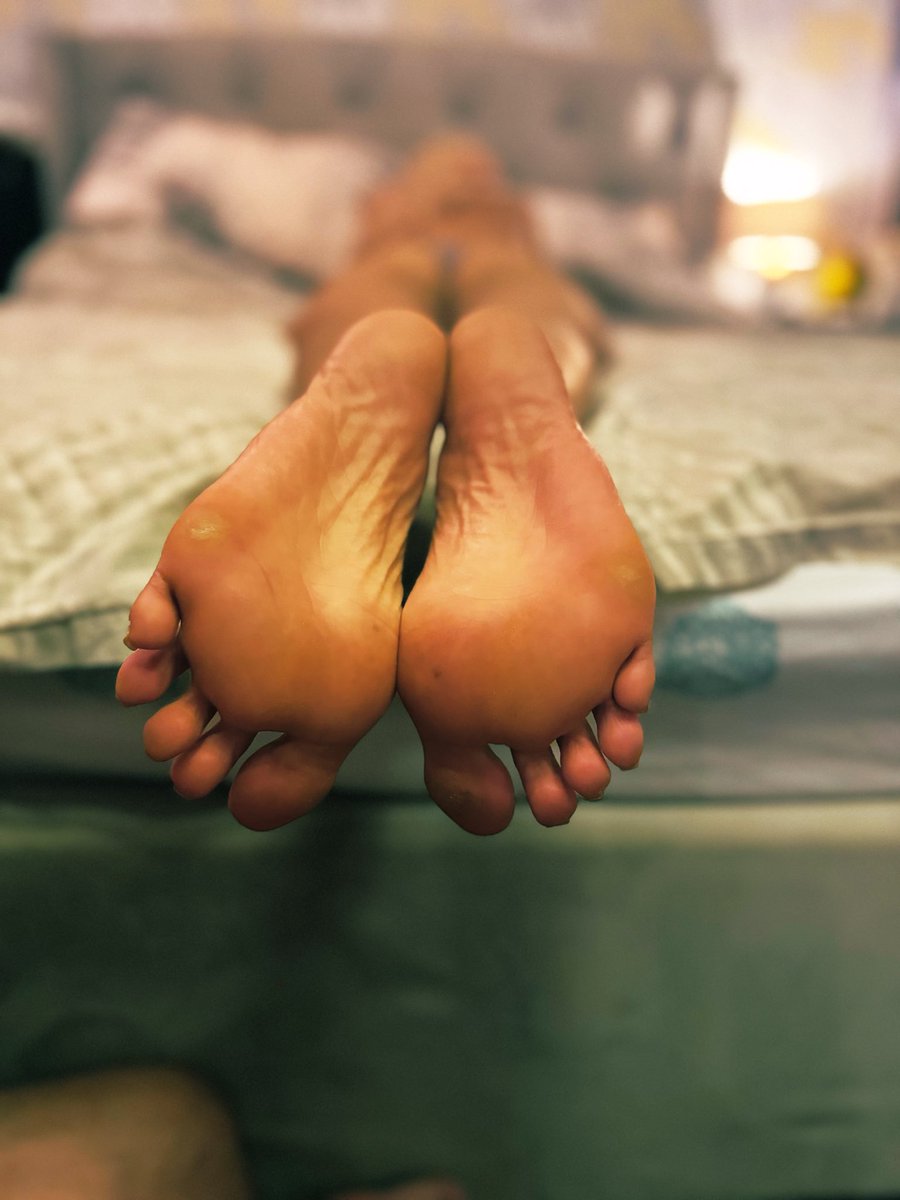 Which way up do you prefer My MILF feet in your mouth