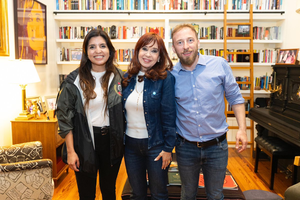 Feliz Día de la Lealtad!