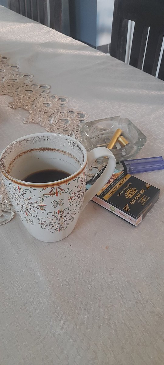 Pagi temans, akhir pekan itu waktunya ngopi sambil menghilangkan permusuhan, membuang rasa benci, berhenti melakukan fitnah cacian &amp; hinaan agar hidup lebih sehat, setuju???