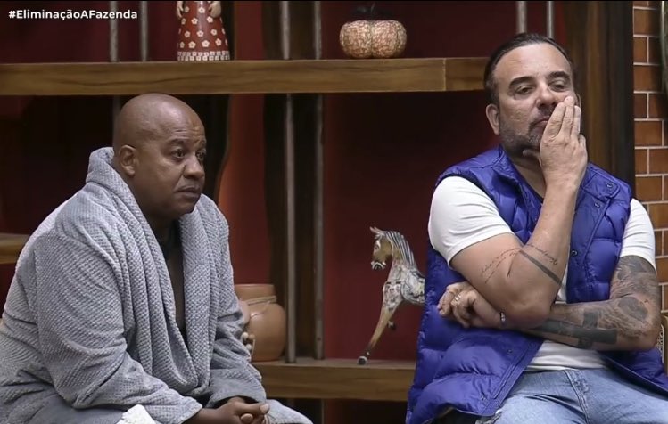 Esses junto com + o Creo são vagas completamente jogadas fora, não influe e nem contribue #AFazenda