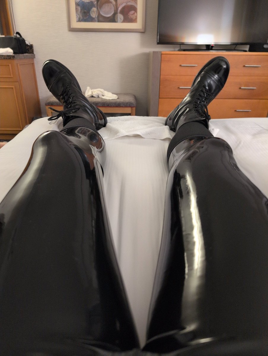 TallGuy4U tweet media