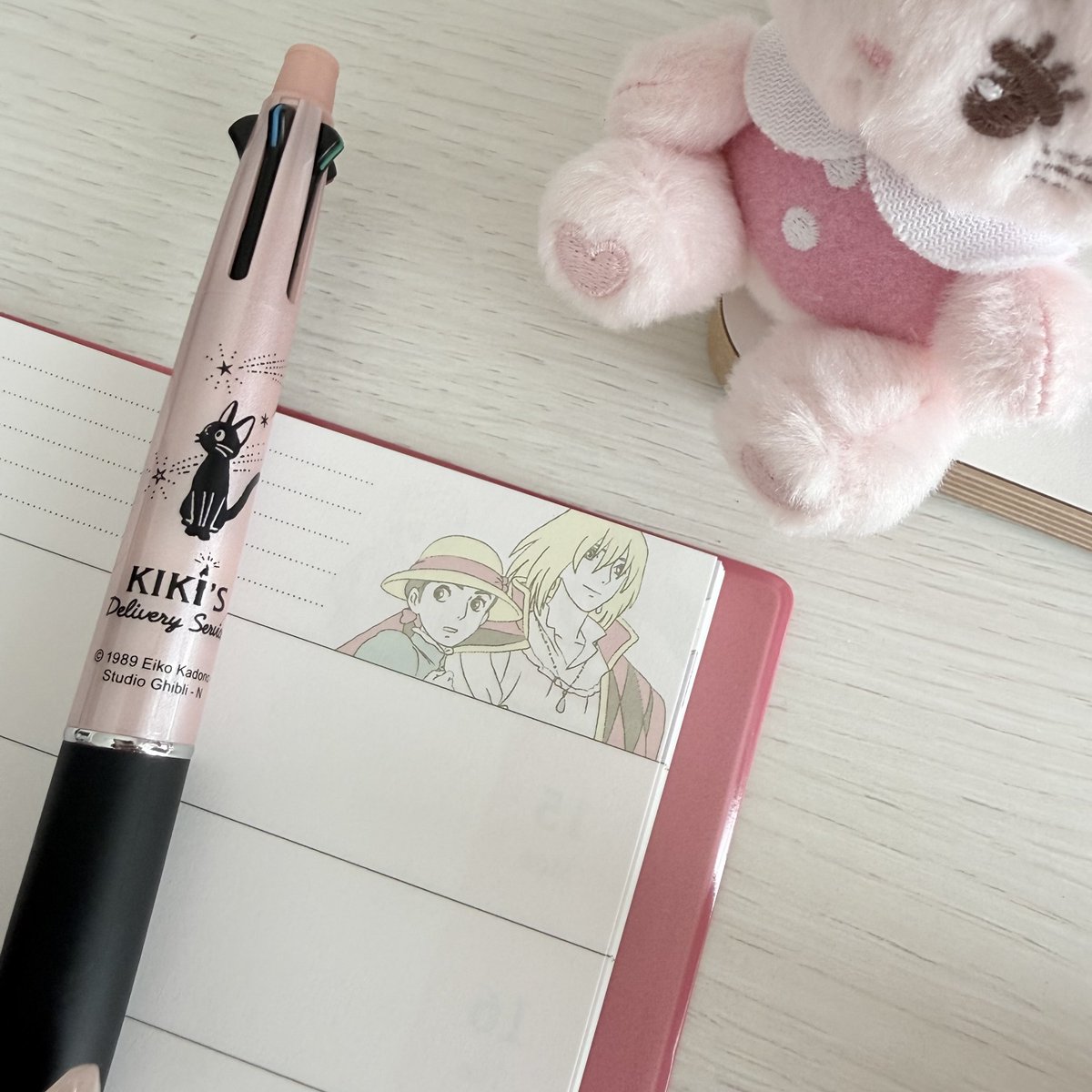 ハウルさまのスケジュール帳ほんまに良すぎて神👍🏻&gt; ̫ &lt;