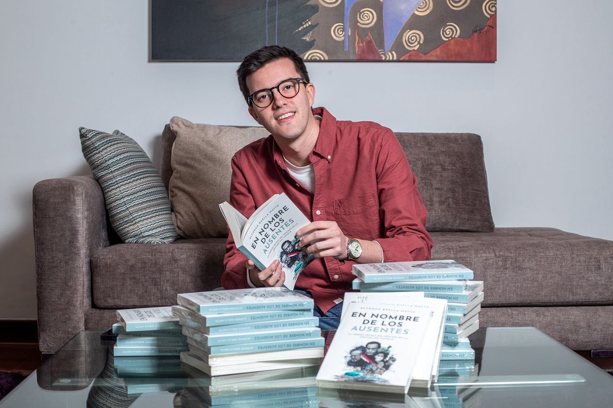 alfonsobaellam's tweet image. #Pandemia Quiero recomendar mi nuevo libro: “En Nombre de los Ausentes: El Fracaso en la gestión del COVID-19”. Una investigación sobre el manejo político de la pandemia en el Perú.

Cómpralo a través de los siguientes links:

BuscaLibre: buscalibre.pe/libro-en-nombr…

Librería El…