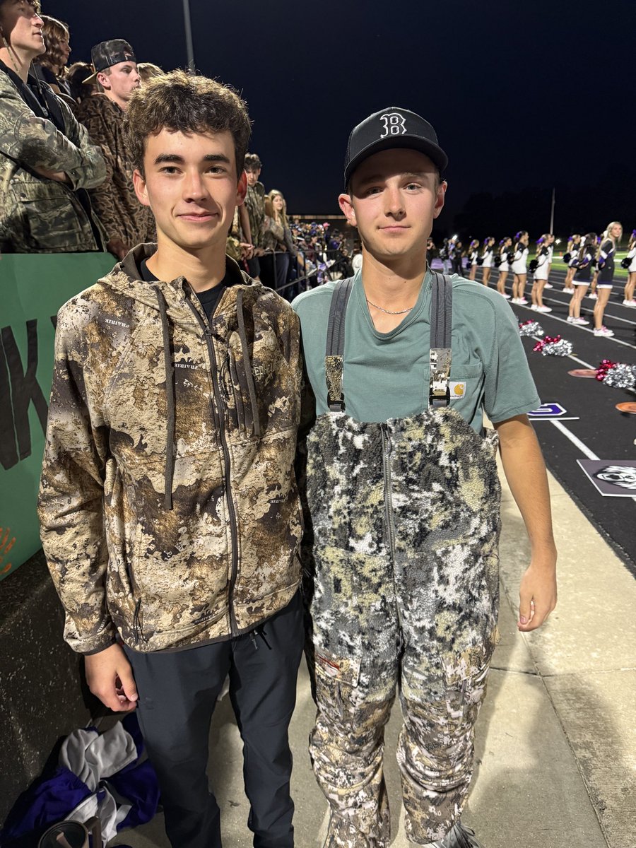 Thank you to our senior student trainers, Justin Kramer and Nolan Wolfe, for the hours upon hours spent helping our student athletes and athletic department. You are appreciated!