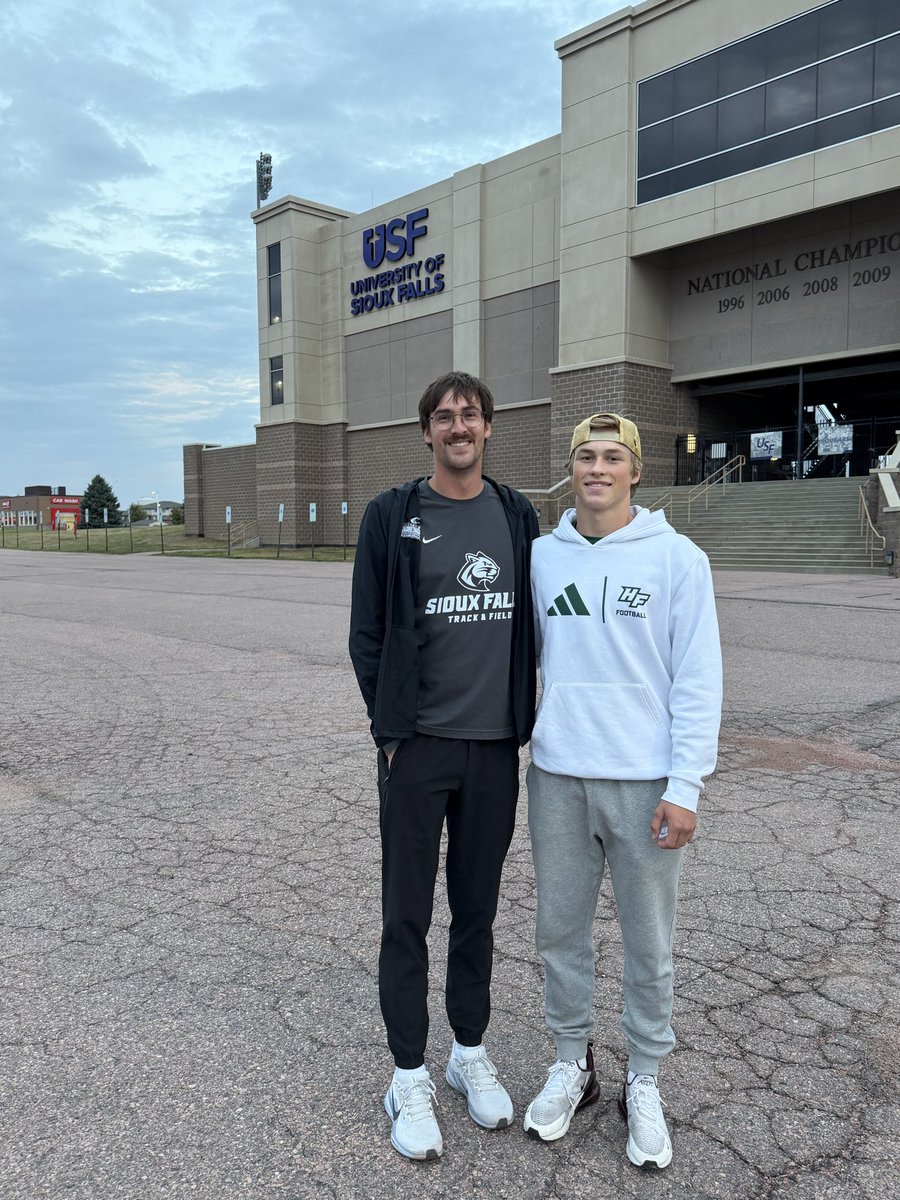 I am blessed to receive an offer to run D2 track at the University of Sioux Falls! Thank you to <a href="/EJChils/">Eric J. Chilson, MS, CSCS</a> ! 
<a href="/HFTrackField/">HF Track & Field</a>