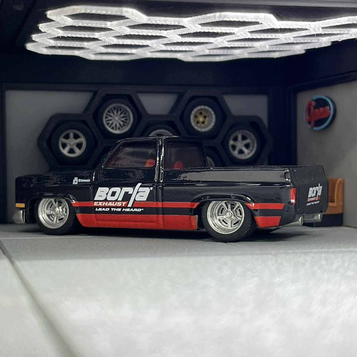 🆕1/64ホイールセット
・GTF97 大径幅広
販売開始しました！
前後大径タイヤを履いたピックアップトラックなどのカスタムにおすすめのタイヤ＆ホイールセットです🛞
#HotWheels #ホットウィール