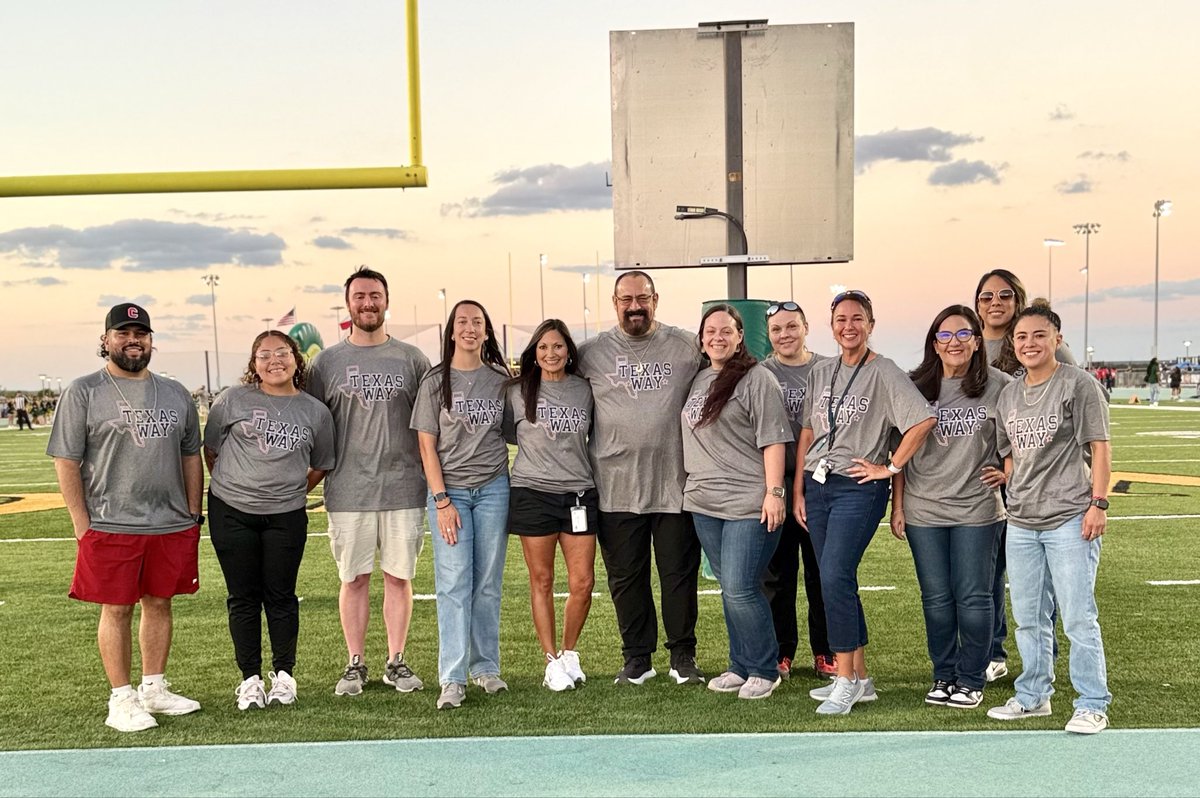 SWISD Fire &amp; Armor Bowl and Coaches Appreciation done the TEXAS WAY with a few of our Coaches!

Southwest Dragons vs. SW Legacy

#WeAreSW
