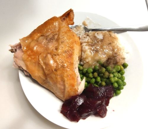 #OPLive

Evening all!  

Chicken dinner on deck tonight  

Nifty to see <a href="/danabrams/">Dan Abrams</a> out &amp; about 😀

#StaySafe  #LEO   #Everyone  #OPLive  #OPNation

<a href="/ReelzChannel/">REELZ</a>
<a href="/OfficialOPLive/">On Patrol: Live</a>