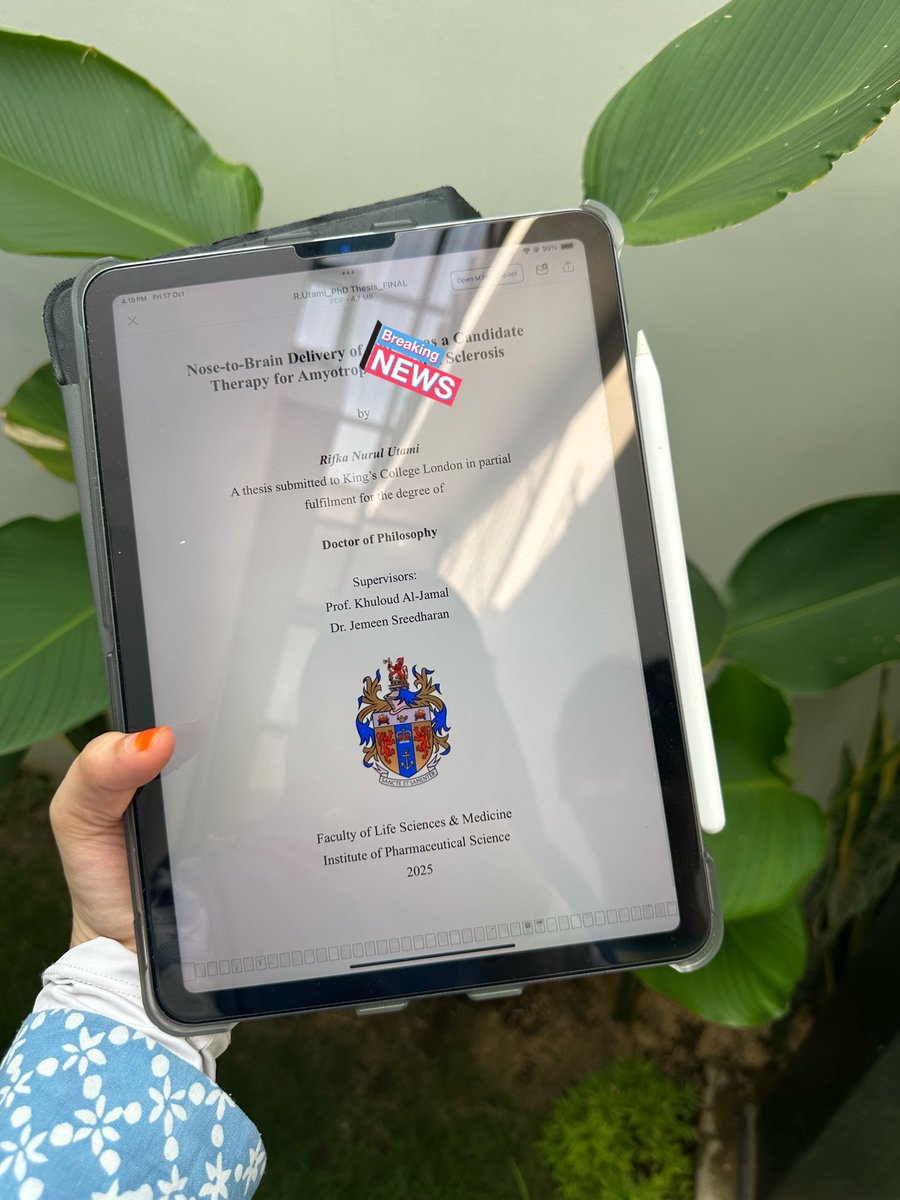 rfknrltm_'s tweet photo. I have finally submitted my PhD thesis yesterday! Fyuuuh~ Still need to pass the defence exam which is not happening until December, but at least the hardest part (imo) has passed https://t.co/rXxJ9KtjGg