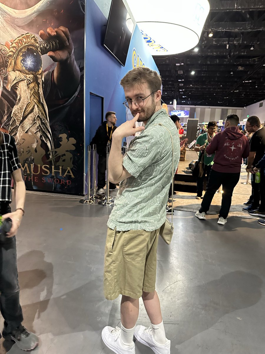 Lore 💕 tweet media