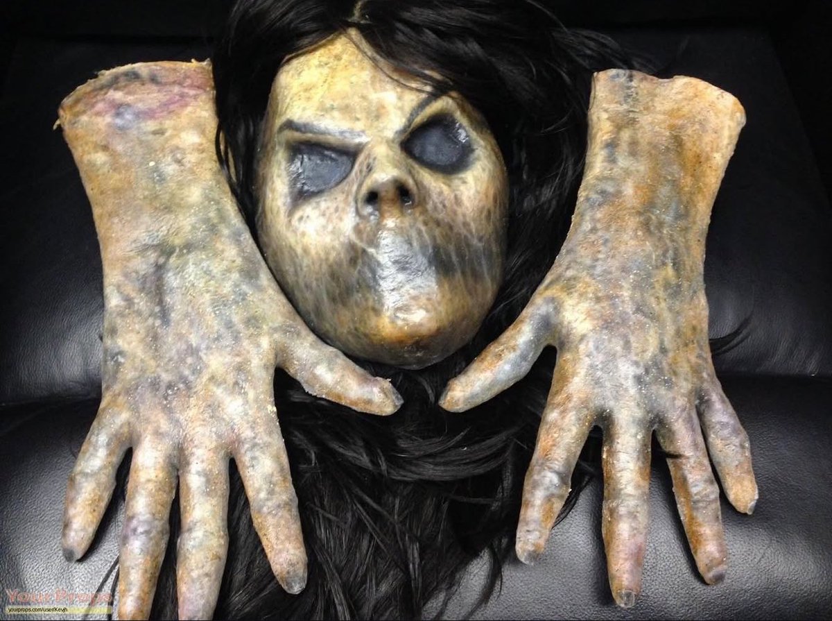 sinist3rgore's tweet image. the mask and hand props for bughuul in sinister (2012)