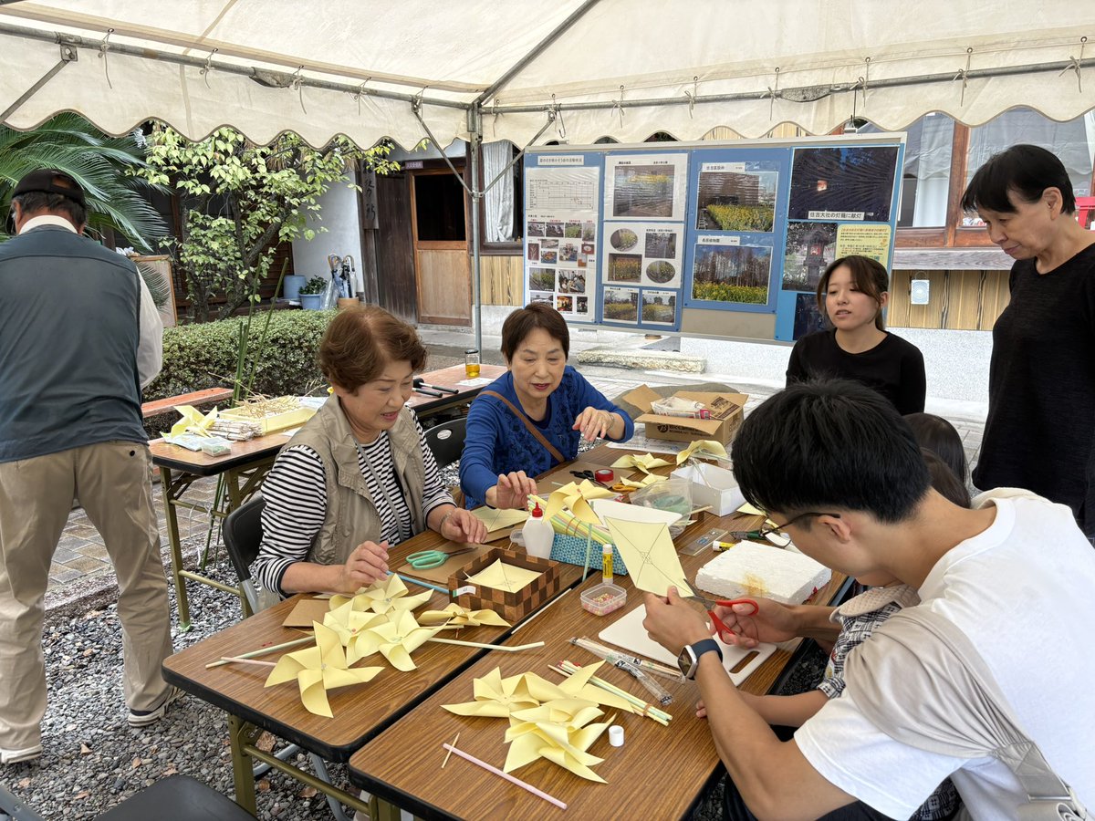 sumihaku's tweet photo. すみ博、１日目スタートしました❗️

今日15時までは生根神社で
「こどもすみ博」♪

ご家族で遊びに来てください😄

詳細はこちら！
https://t.co/uAvZpmidr0 https://t.co/ZbTMTFdGjS