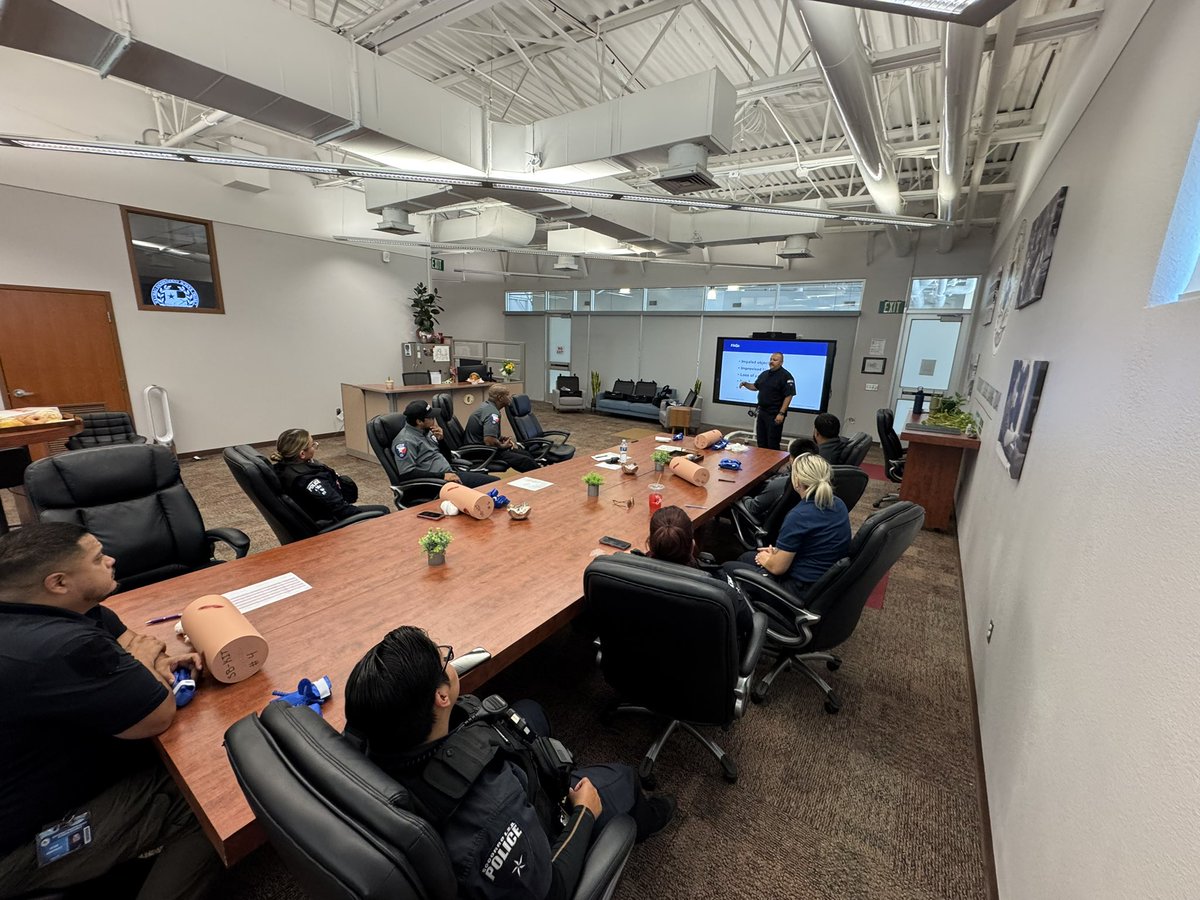 Paul Solis III tweet media