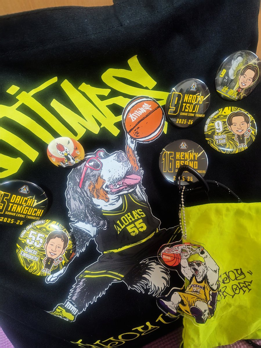 初AWAY戦🏀😆✨
千葉ジェッツ戦へ向かってます🚌
参戦される皆様、宜しくお願いします🙇