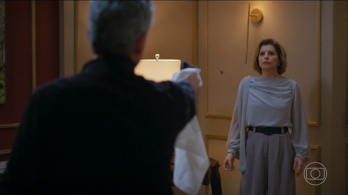 ZAMENZA's tweet image. É O PIOR REMAKE JÁ FEITO NA HISTÓRIA DA TELEDRAMATURGIA!!!!!!!!!!!!!!!!!!!!!!!!!!! #Valetudo
