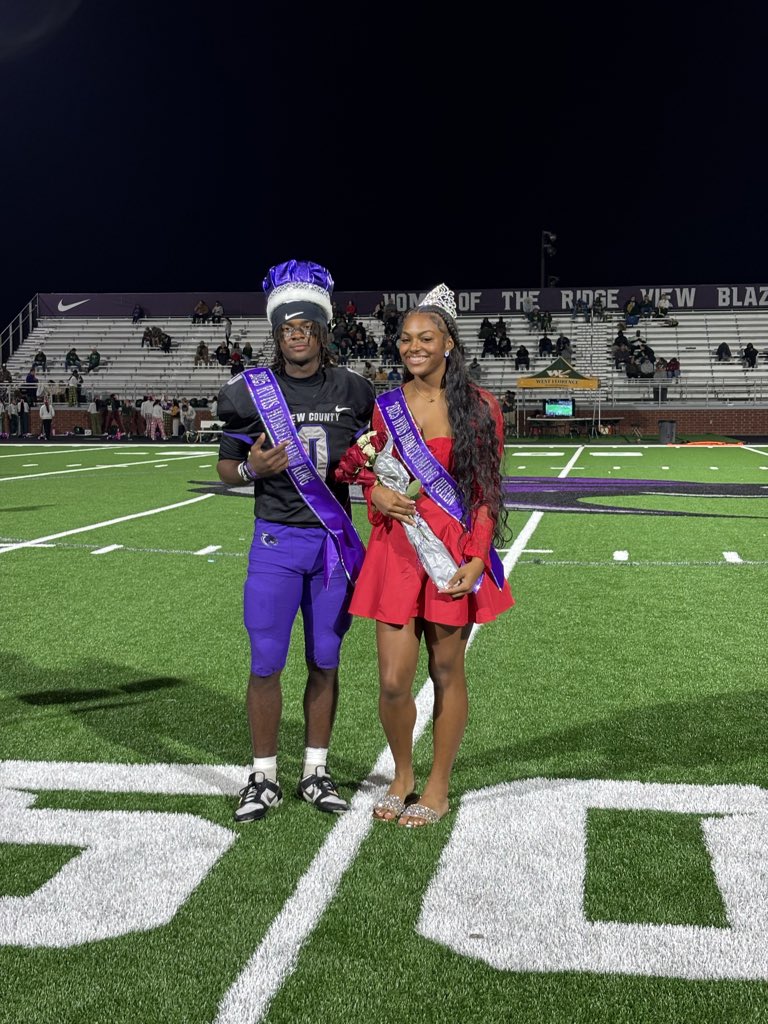 rvhs's tweet image. 👑 Congratulations to our 2025 Homecoming Royalty! 💜🩶

King – Omari Johnson
Queen – Alahna Valentine
Prince – Jaydon Sanders
Princess – Mallory Seymore
1st Runner-Up – Zakiyah Clayborne
2nd Runner-Up – Zamariya Jones

#RVHSHomecoming25 #BlazerPride #BlazerVerse