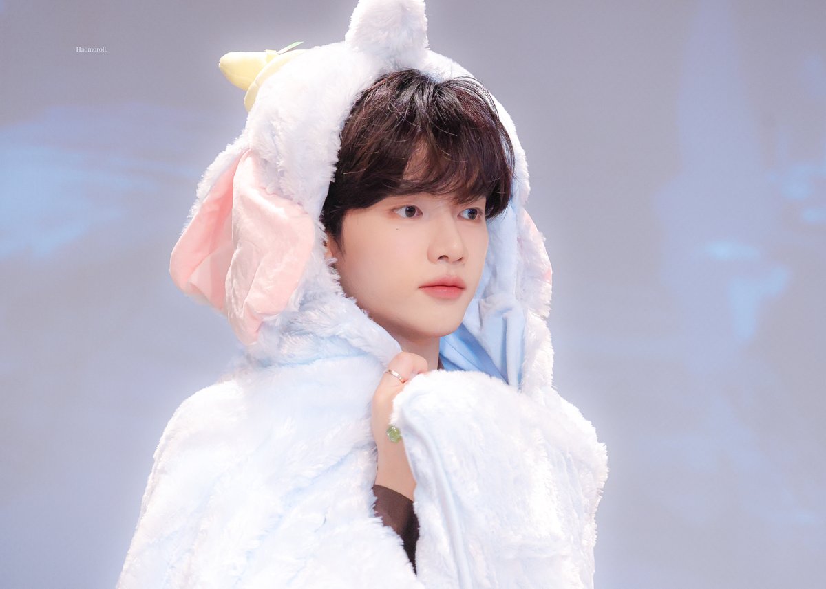 haomoroll_zh's tweet image. 251012 🩵
#장하오 #章昊 #ZHANGHAO  
#제로베이스원 #ZEROBASEONE #ZB1