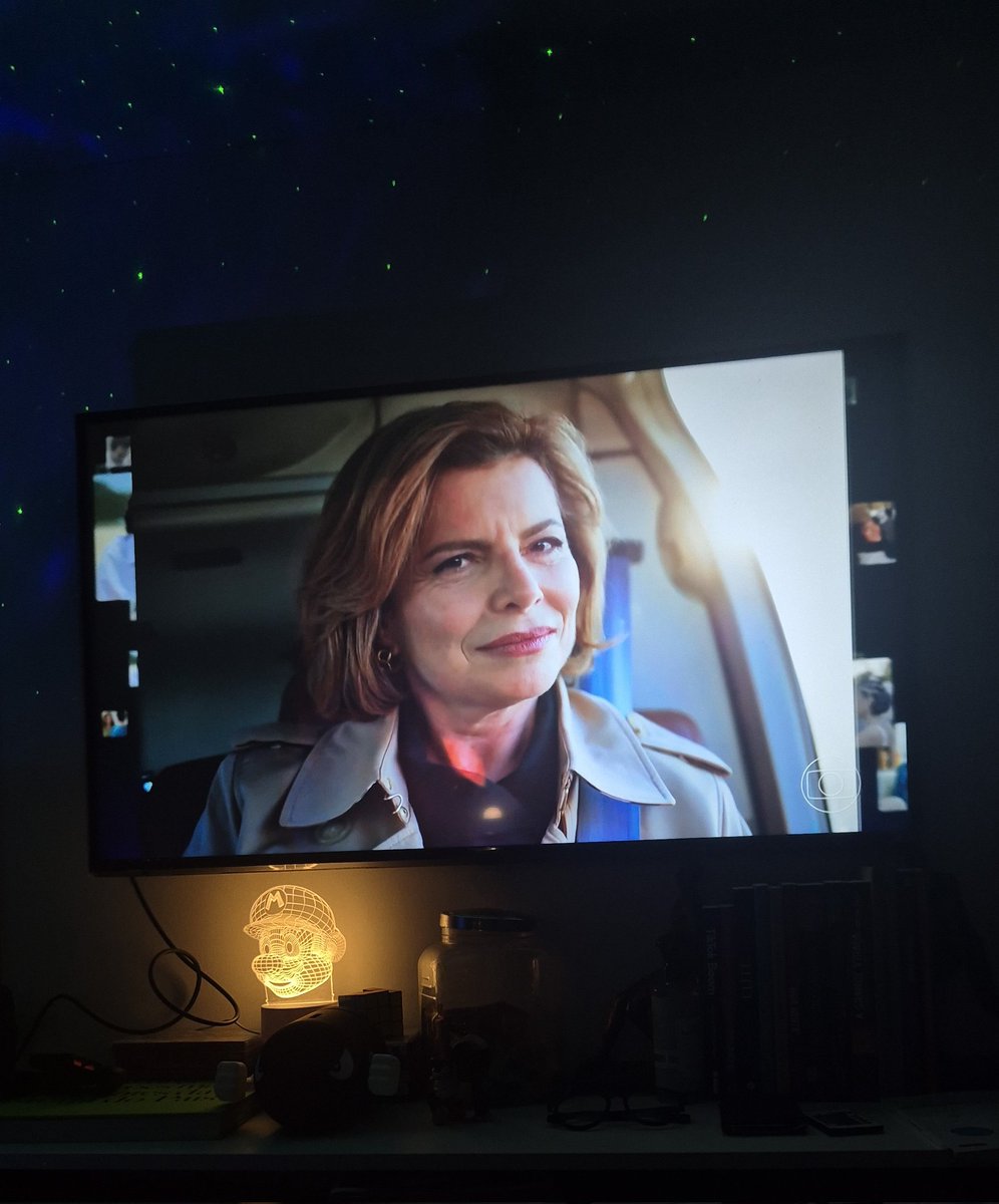 brinco's tweet image. Que sequência mal explicada... Meu Deus! Ela foi realmente baelada e ninguém percebeu que ela estava viva durante a perícia? Ela estava com um celular no rabecão? 

Manuela Dias, por favor, nunca mais volte a escrever novelas! #ValeTudo