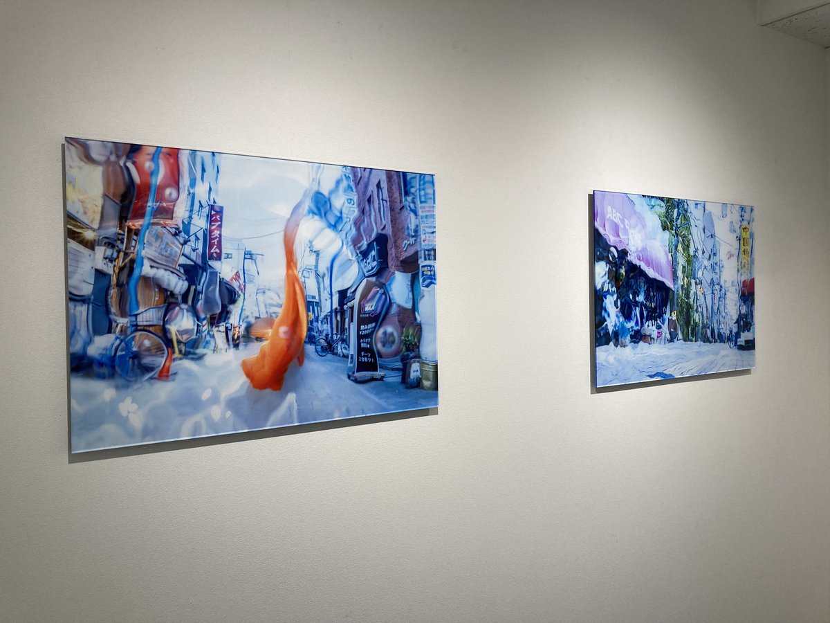 BookPhotoPRESS's tweet image. Yui Takatsu展
「-MYnus Lagoon」

現代の水中都市のような一見ポップな写真。
そこに込められた意味とのギャップが印象的でした。
本日2025.10.18(土)まで📸

🔸IG Photo Gallery（ 東京・東銀座）
igpg.jp/exhibition/tak…