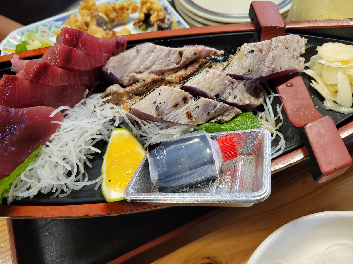 高知のかつおのたたきは、格が違うって噂は本当でしたわ…🥹

臭みが全く無く、青魚が苦手な母がパクパク食べている。信じられん😲