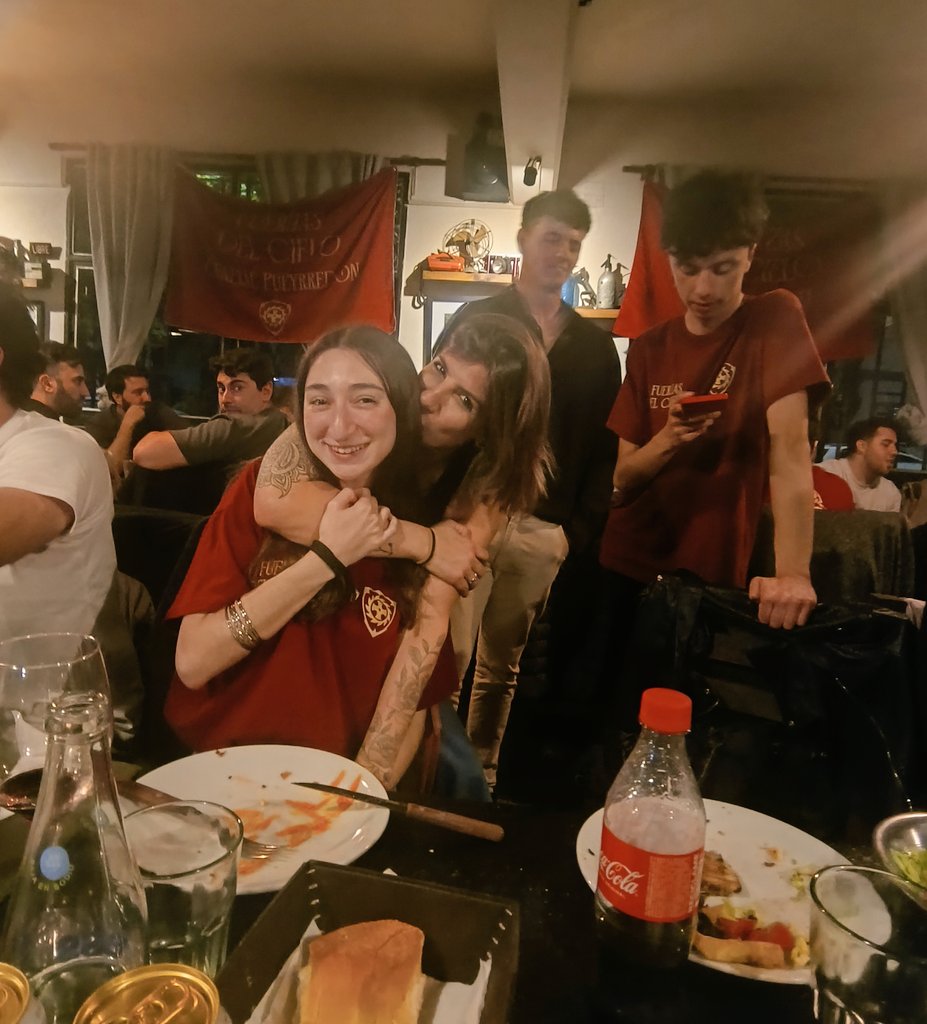 chinitaliberal's tweet image. Lo que te quiero @sofilopiccolo 🫂❤️