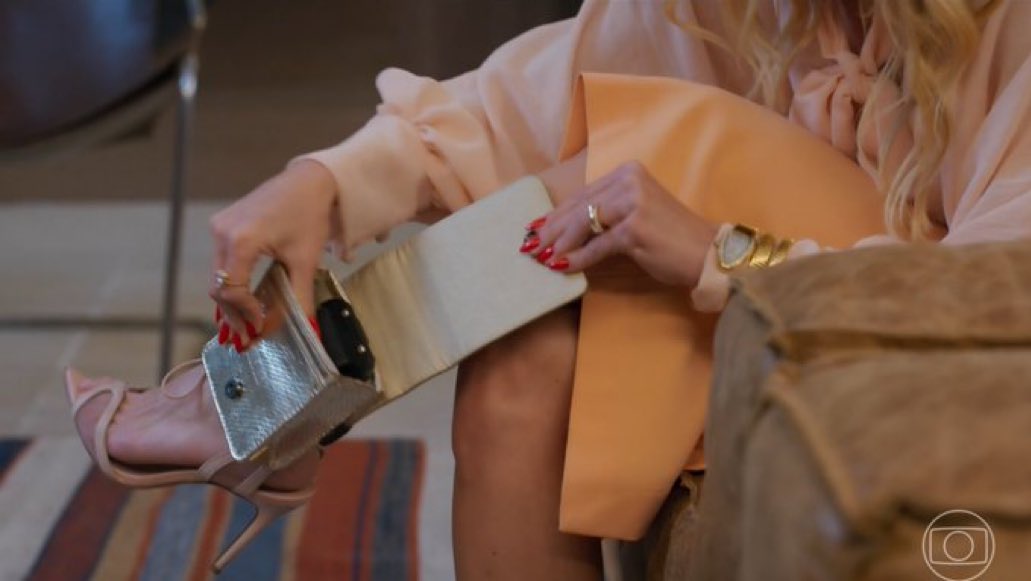 essechamatom's tweet image. As organizações Tabajara ia chamar de TORNOZELEILA #valetudo