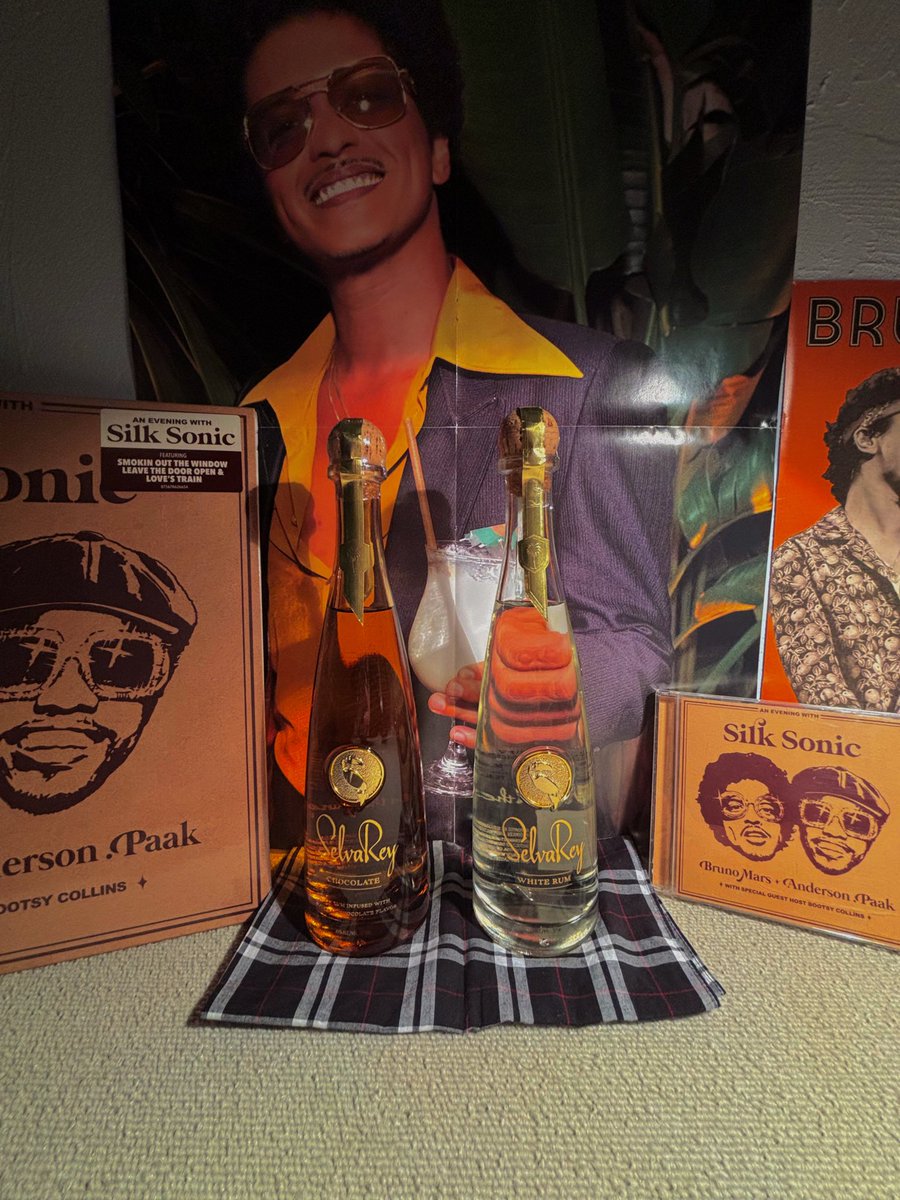 𝑺𝒆𝒍𝒗𝒂𝒓𝒆𝒚🍹チョコレートラムとホワイトラム！
ブルーノがオーナーやから買った笑
#brunomars #selvarey