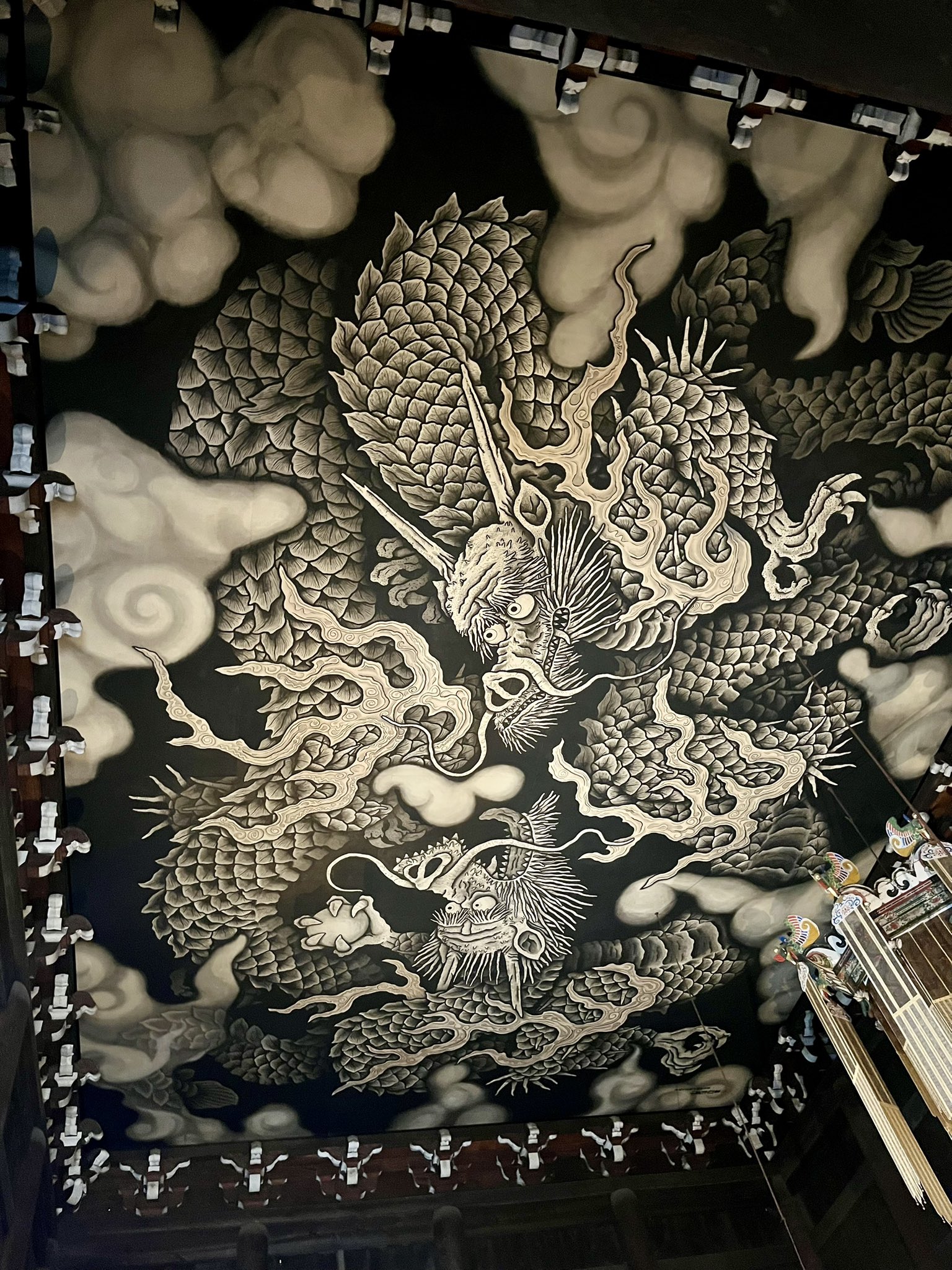 龍泉 隻龍図 建仁寺（京都五山）『双龍図』 - 小泉淳作