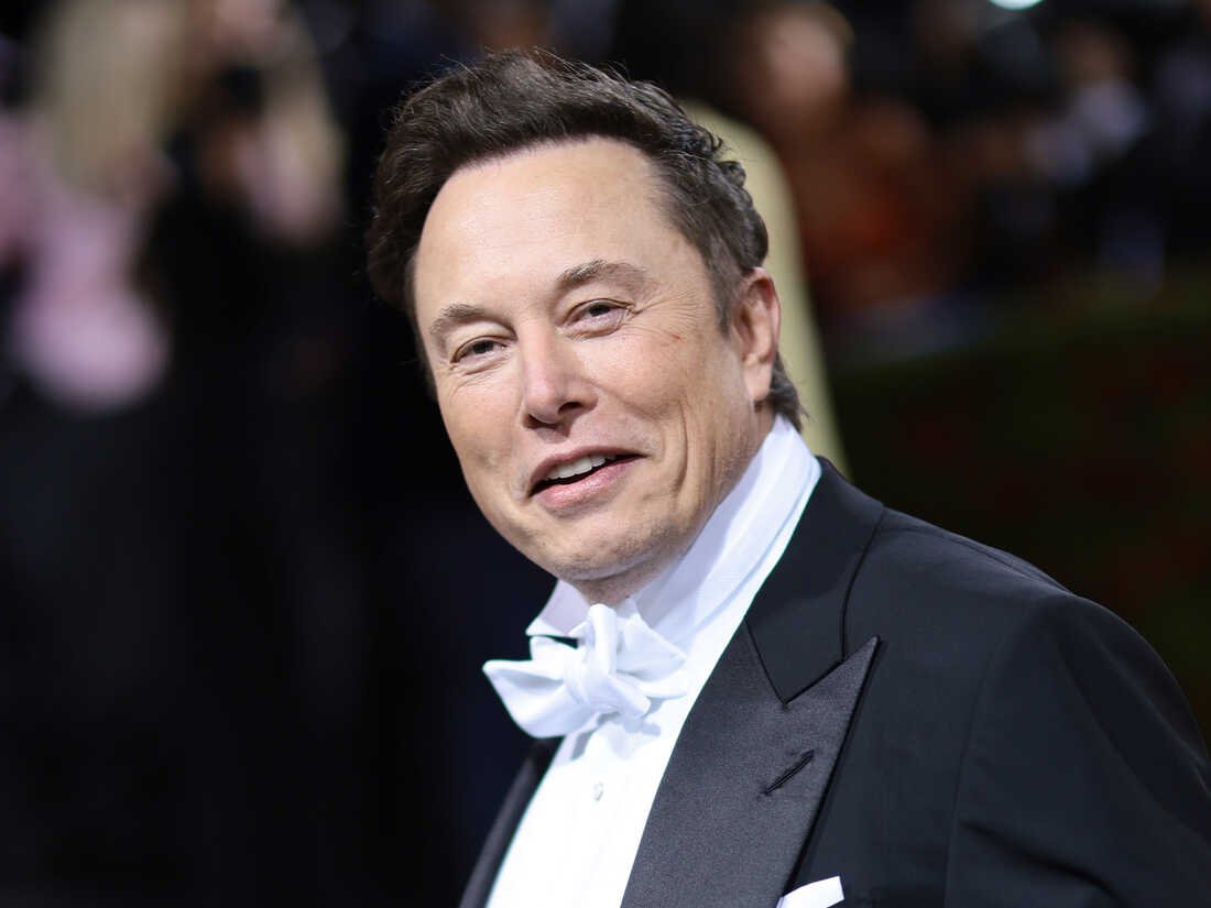 There is no entrepreneur in this universe who I trust more than Elon Musk.

He has all my money, and even more, he has every single minute of my free time to try and help as much as possible within my capabilities.

And so many do the same.

Best Retail Shareholders EVER.