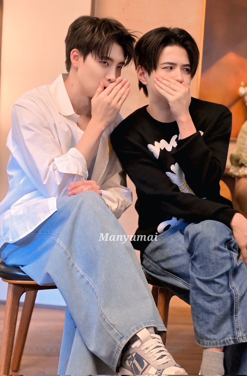 BHgQSL2KeHMpddA's tweet image. コソコソ💙💚

#PlanRathavit #คนของแปลน
#MeanPhiravich  #2wish