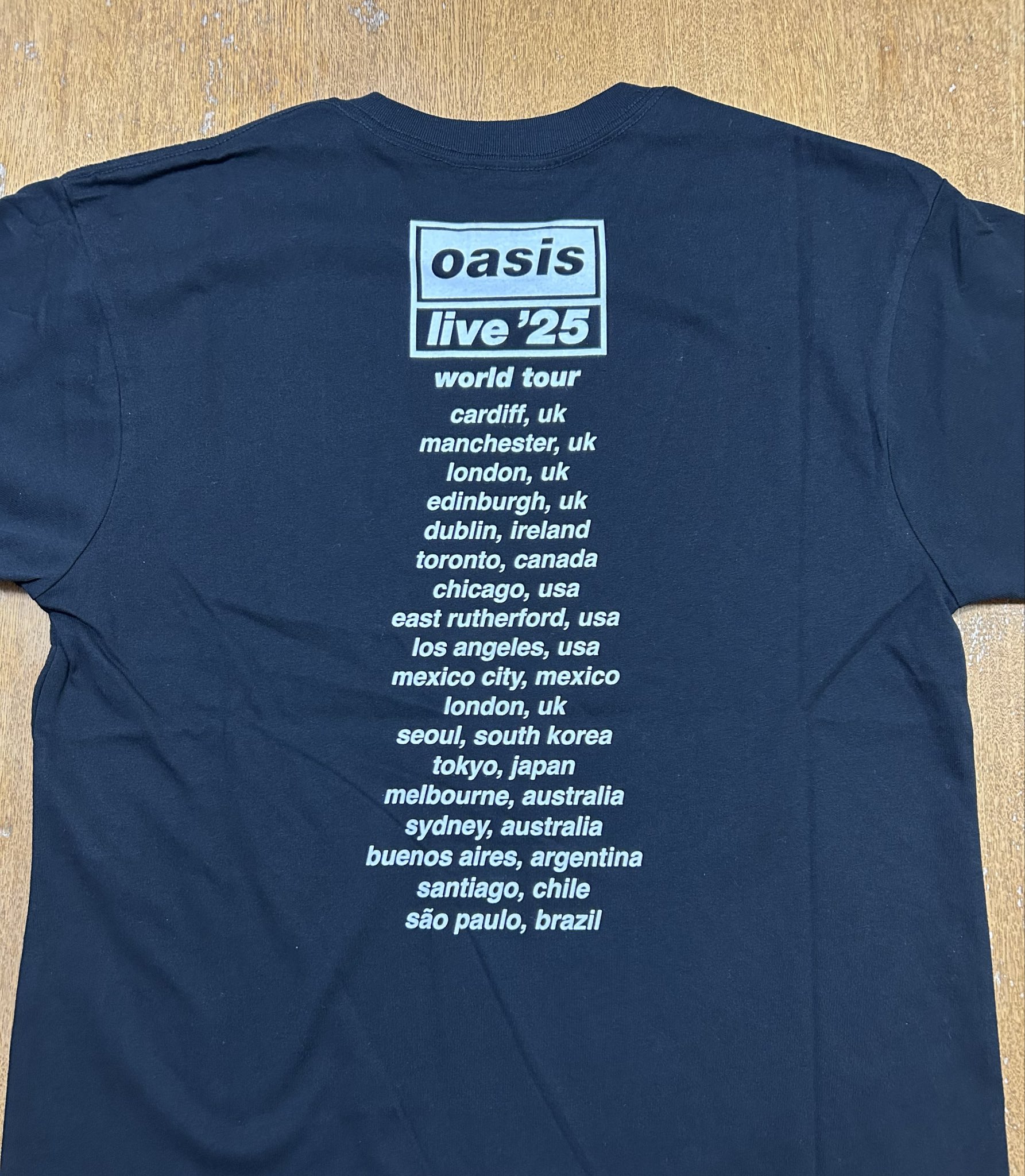 oasis メルボルン限定ライブTシャツ 黒 M サイズ11.4日付 oasis