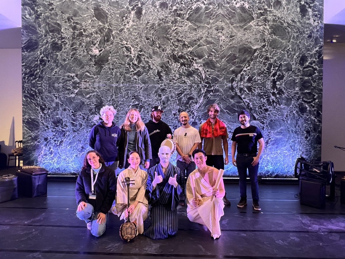 遅くなりましたが

小田直哉・里アンナ・坂本雅幸
『Island stories』
2025年10月11日(土) 

at.ARTONOV Lab

久しぶりの海外✈️
いい刺激になりました✨

 #大駱駝艦  #dairakudakan  #舞踏  #butoh  #ベルギー  #𝐁𝐞𝐥𝐠𝐢𝐞̈  #ブリュッセル  #brussels  #artonov  #里アンナ  #坂本雅幸